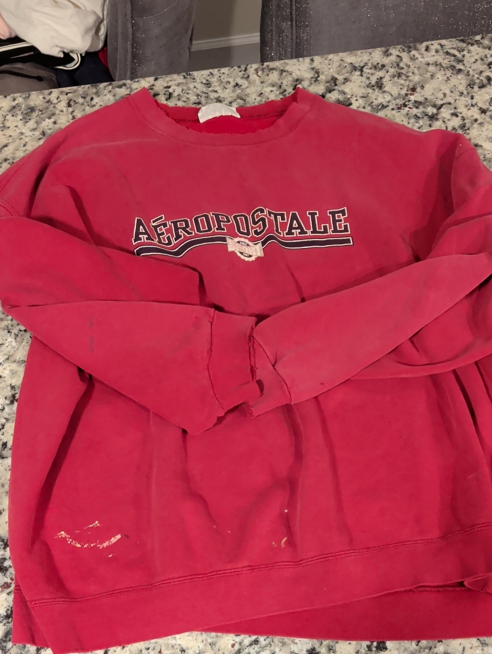Thrifted Vintage Aeropostale Pink-Red Crewneck